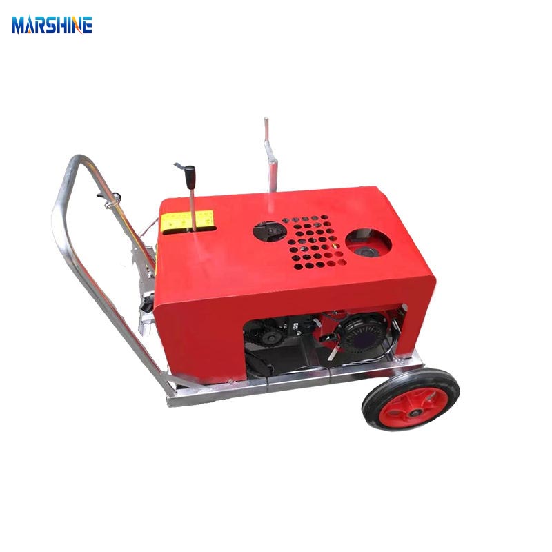 Light weight cable conveying machine cable feeder